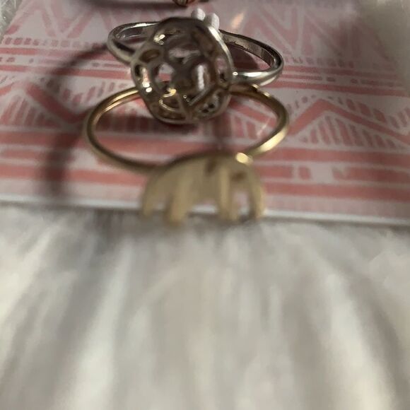 Set of 5 rings - Picture 2 of 5